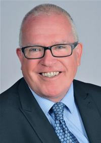 Profile image for Councillor Chris Pierce